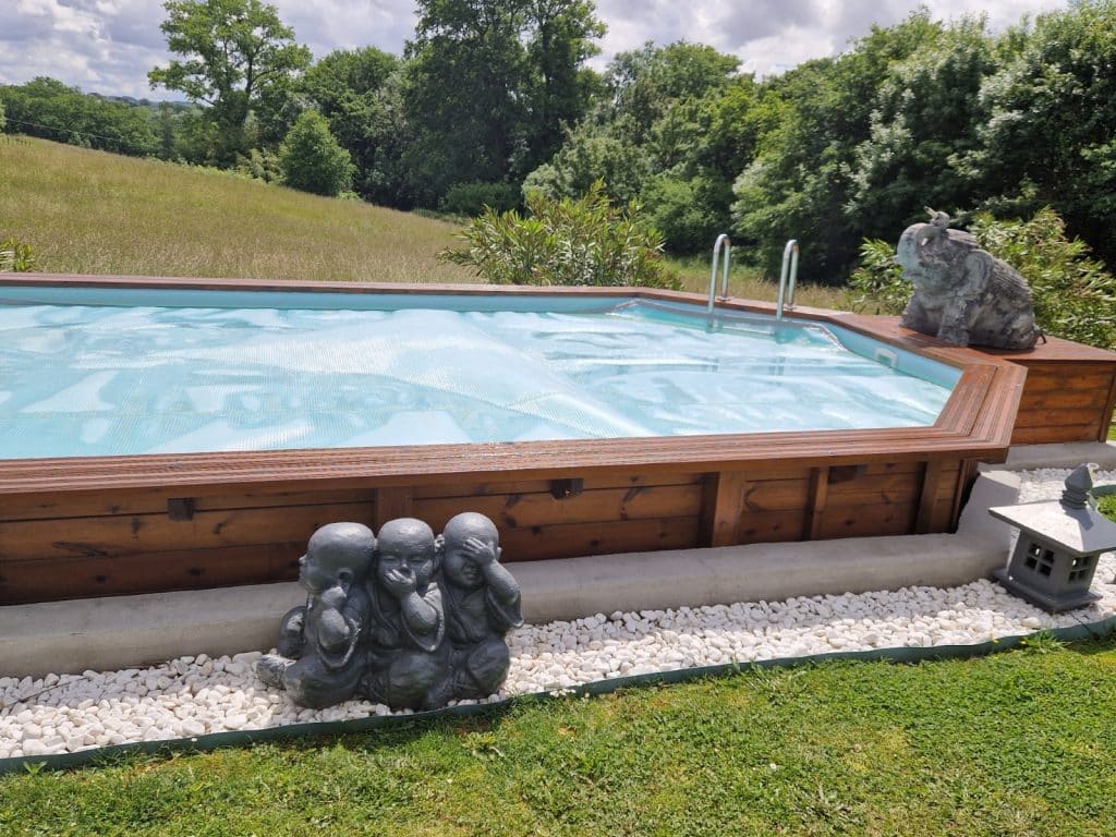 f23e52e0-2eff-47f2-be78-240fd4249cf0